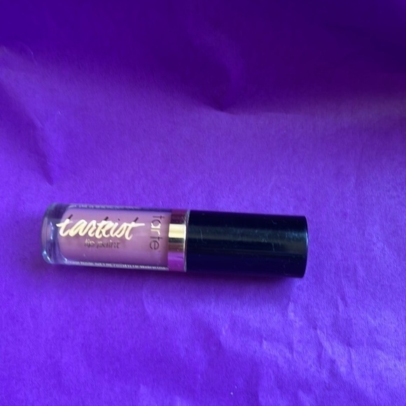 ⭐️Bundle Sale-Add 4 items for $5 each!🌟 Tarteist Lip Paint in Rose Color… - Picture 1 of 4